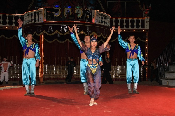 Circus Barelli   114.jpg